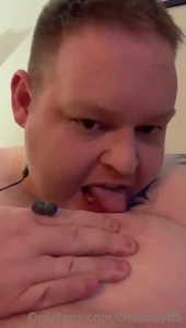 10827919