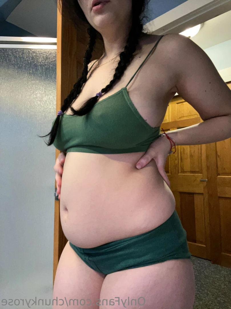 chunks [ chunkyrose ] Onlyfans leaked photo 11321354 on Hotleaks.tv