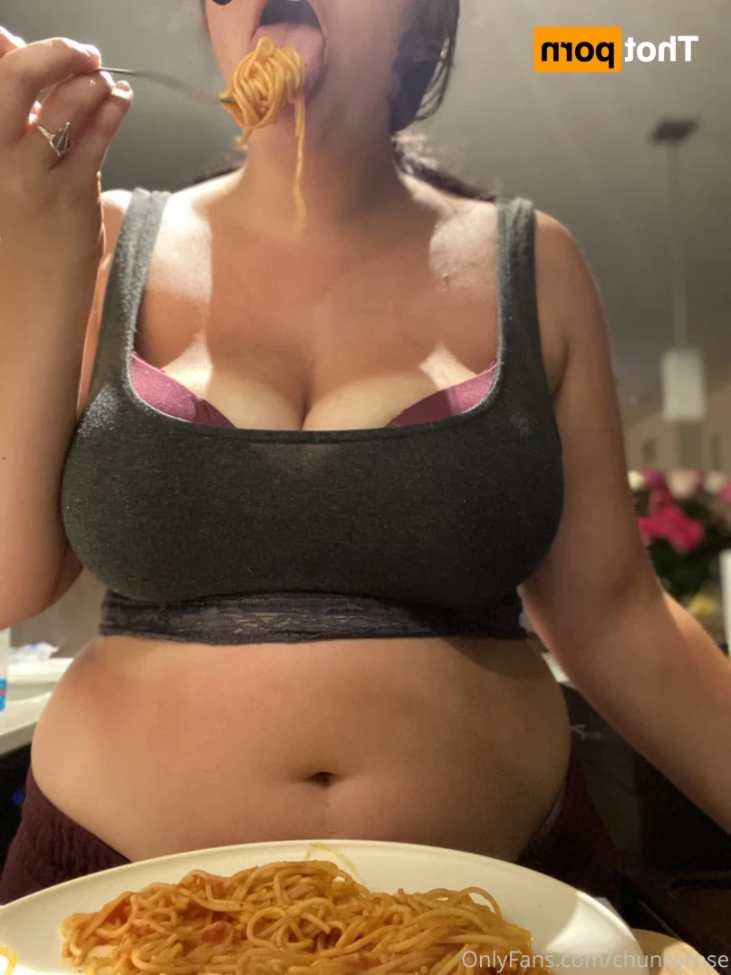 chunks [ chunkyrose ] Onlyfans leaked photo 12693560 on Hotleaks.tv
