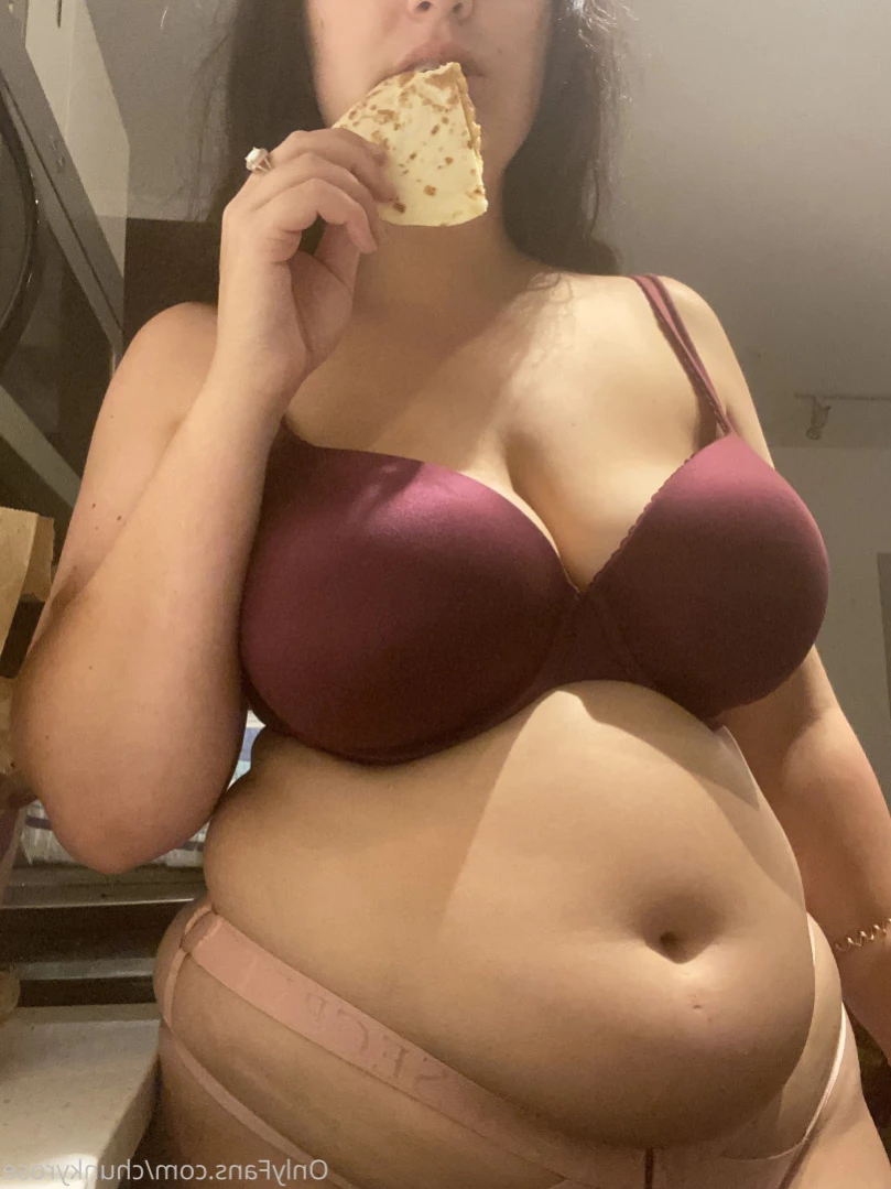 chunks [ chunkyrose ] Onlyfans leaked photo 12860055 on Hotleaks.tv
