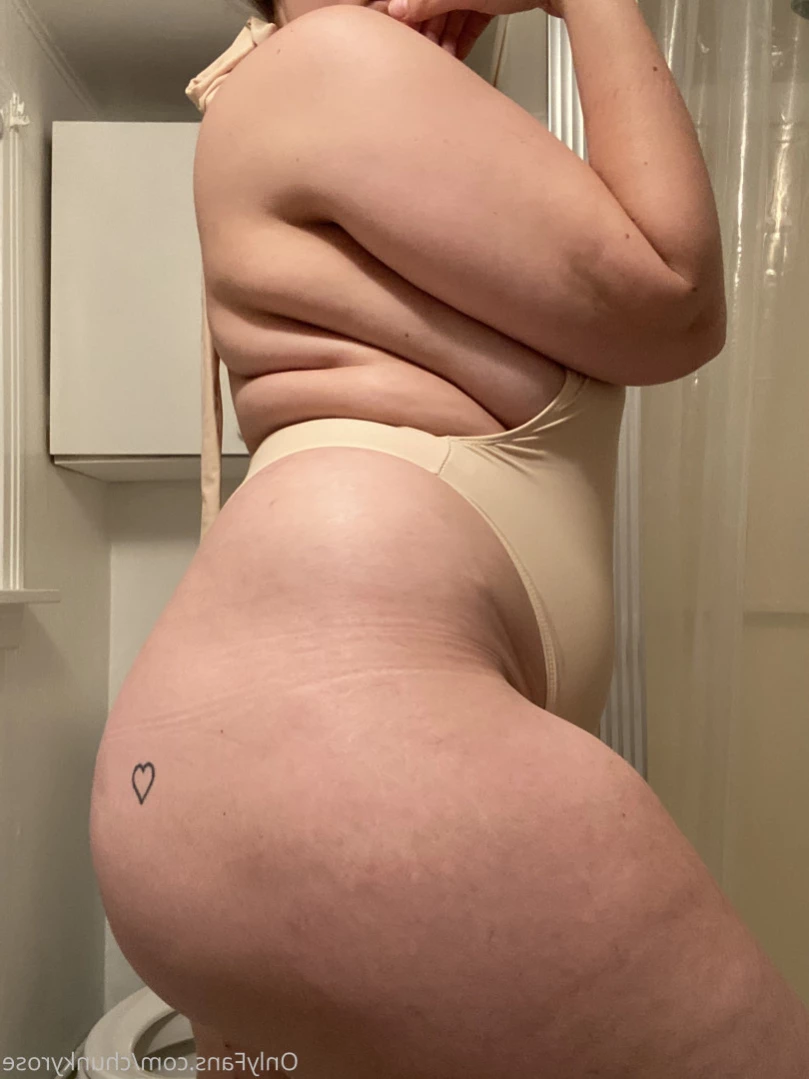 chunks [ chunkyrose ] Onlyfans leaked photo 12880372 on Hotleaks.tv