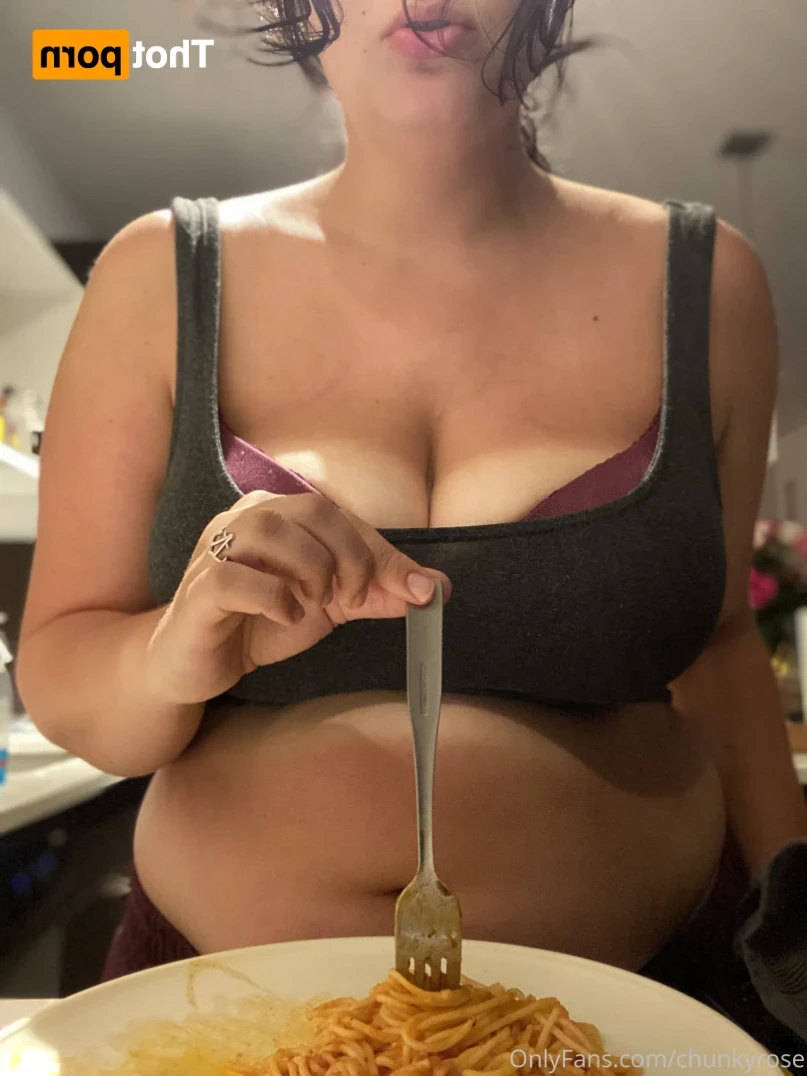 chunks [ chunkyrose ] Onlyfans leaked photo 12890033 on Hotleaks.tv