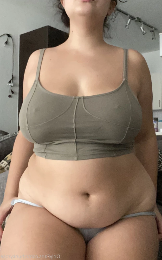 chunks [ chunkyrose ] Onlyfans leaked photo 12896030 on Hotleaks.tv