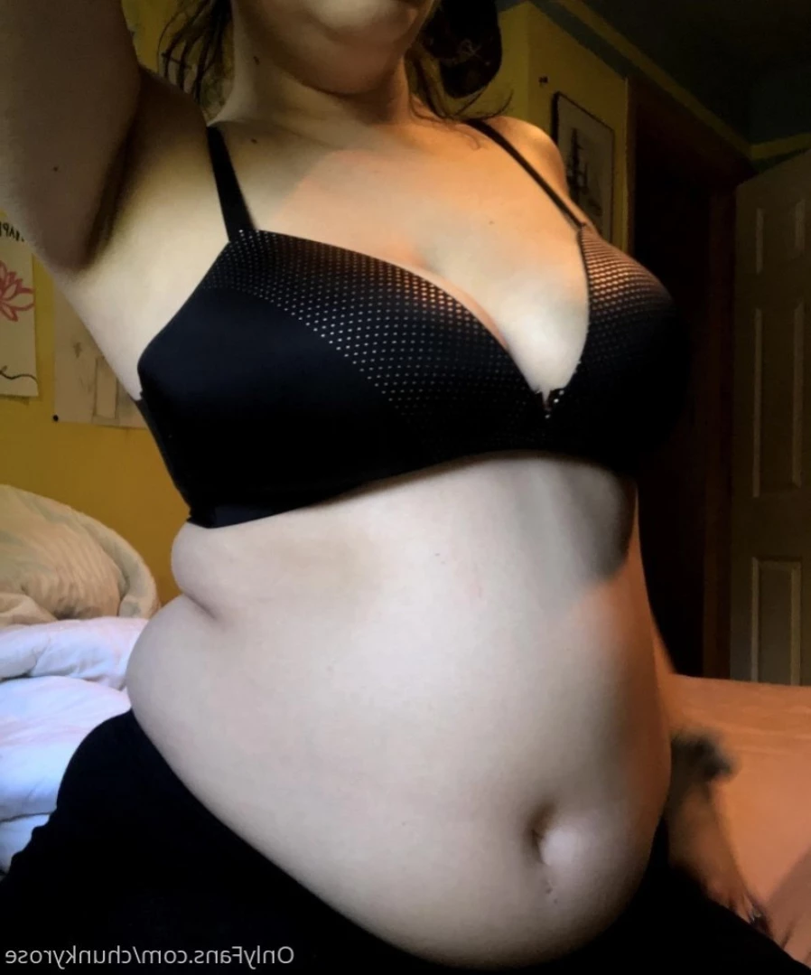 chunks [ chunkyrose ] Onlyfans leaked photo 12901847 on Hotleaks.tv