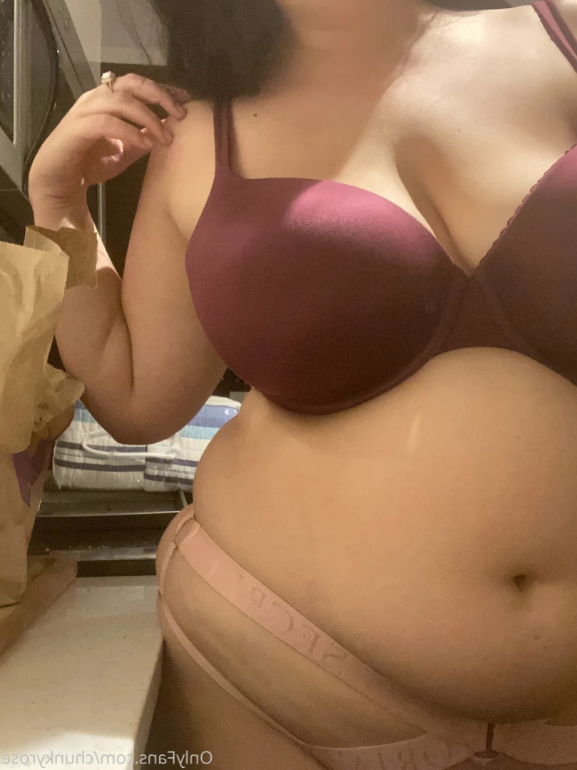 chunks [ chunkyrose ] Onlyfans leaked photo 14344841 on Hotleaks.tv