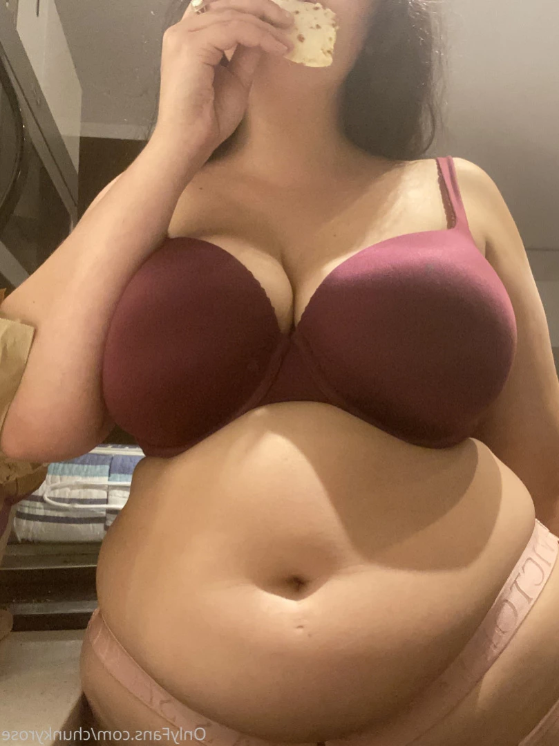 chunks [ chunkyrose ] Onlyfans leaked photo 16095733 on Hotleaks.tv