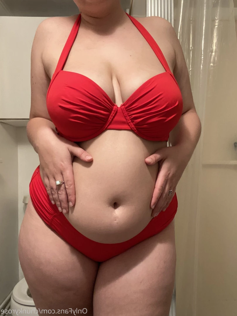 chunks [ chunkyrose ] Onlyfans leaked photo 16254148 on Hotleaks.tv