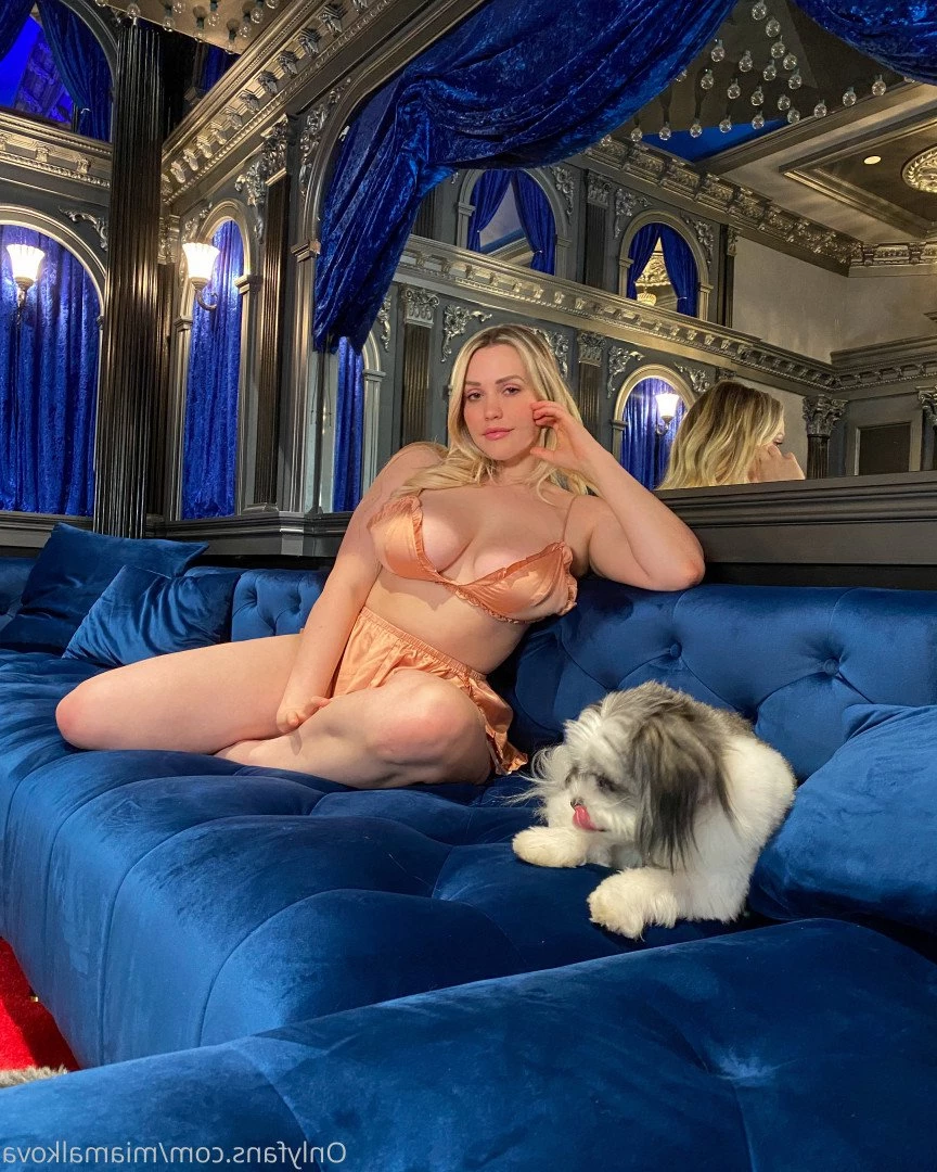 Mia Malkova [ miamalkova ] Onlyfans leaked photo 4078909 on Hotleaks.tv