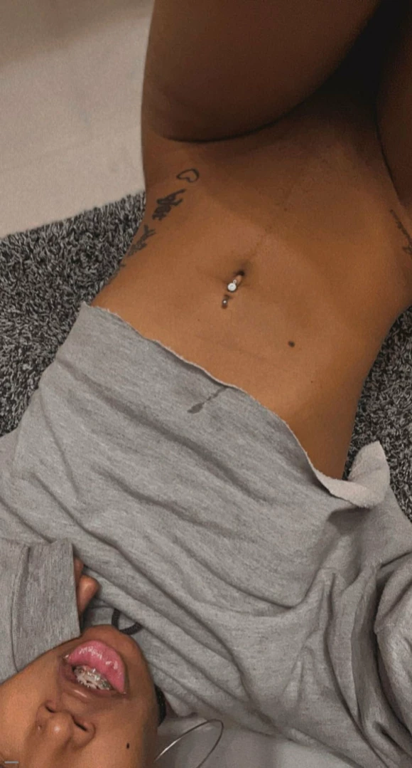 🎀  𝒞𝓁🌤️𝓊𝒹𝓎𝒱𝒾  🎀 [ cloudyvi_ ] Onlyfans leaked photo 12986312 on Hotleaks.tv