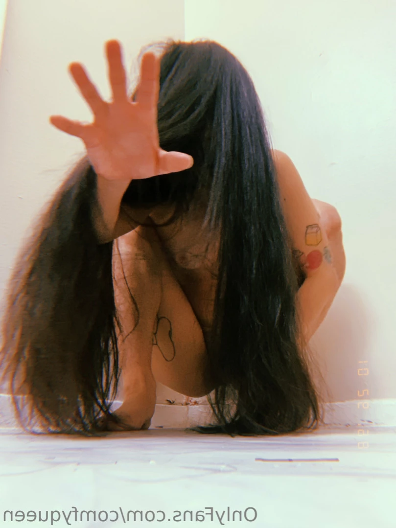 LuxxxTheFox [ comfyqueen ] Onlyfans leaked photo 12372050 on Hotleaks.tv