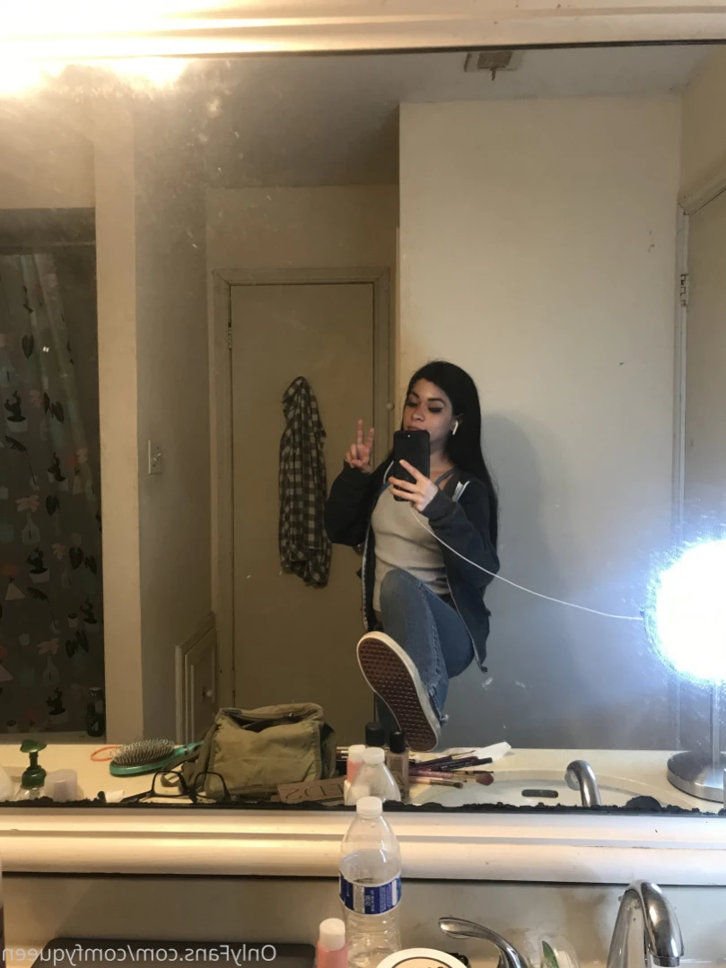 LuxxxTheFox [ comfyqueen ] Onlyfans leaked photo 12374188 on Hotleaks.tv