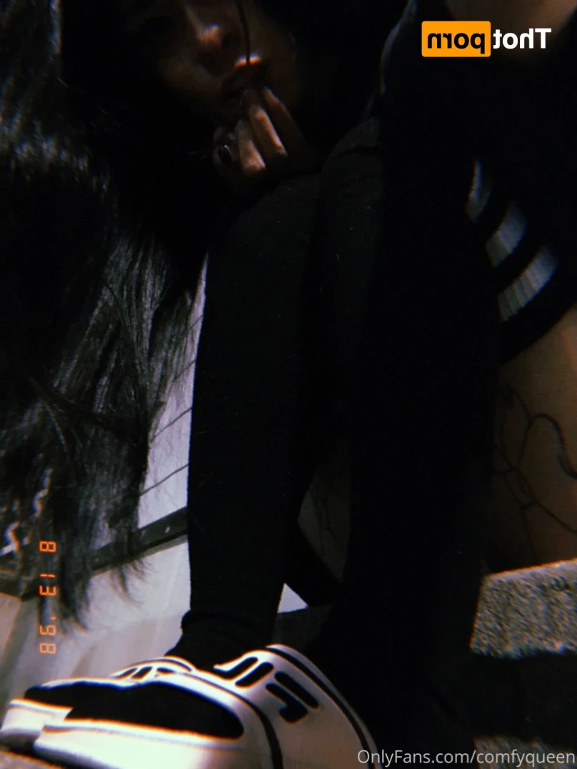 LuxxxTheFox [ comfyqueen ] Onlyfans leaked photo 13312219 on Hotleaks.tv