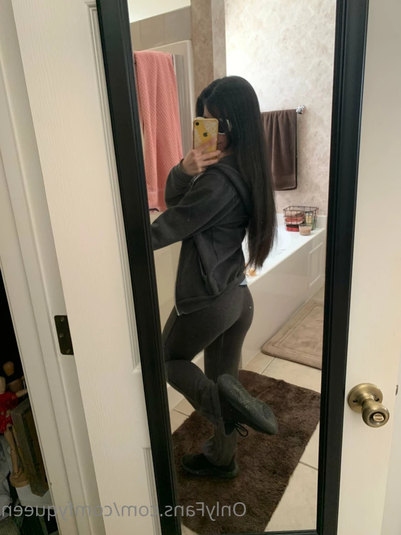 LuxxxTheFox [ comfyqueen ] Onlyfans leaked photo 13344847 on Hotleaks.tv