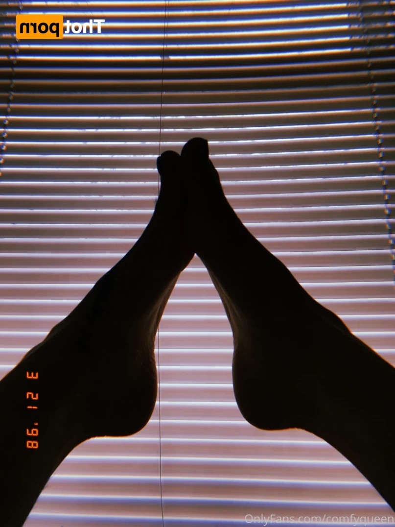 LuxxxTheFox [ comfyqueen ] Onlyfans leaked photo 13367352 on Hotleaks.tv