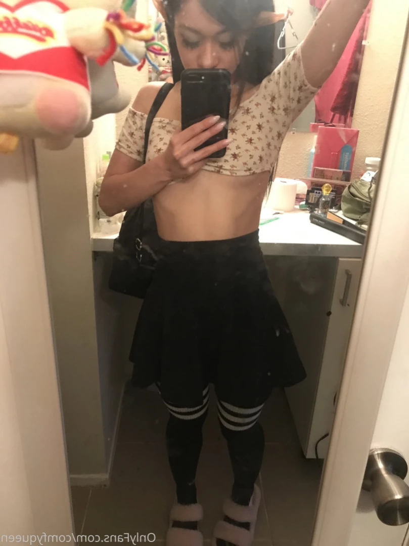 LuxxxTheFox [ comfyqueen ] Onlyfans leaked photo 13394755 on Hotleaks.tv