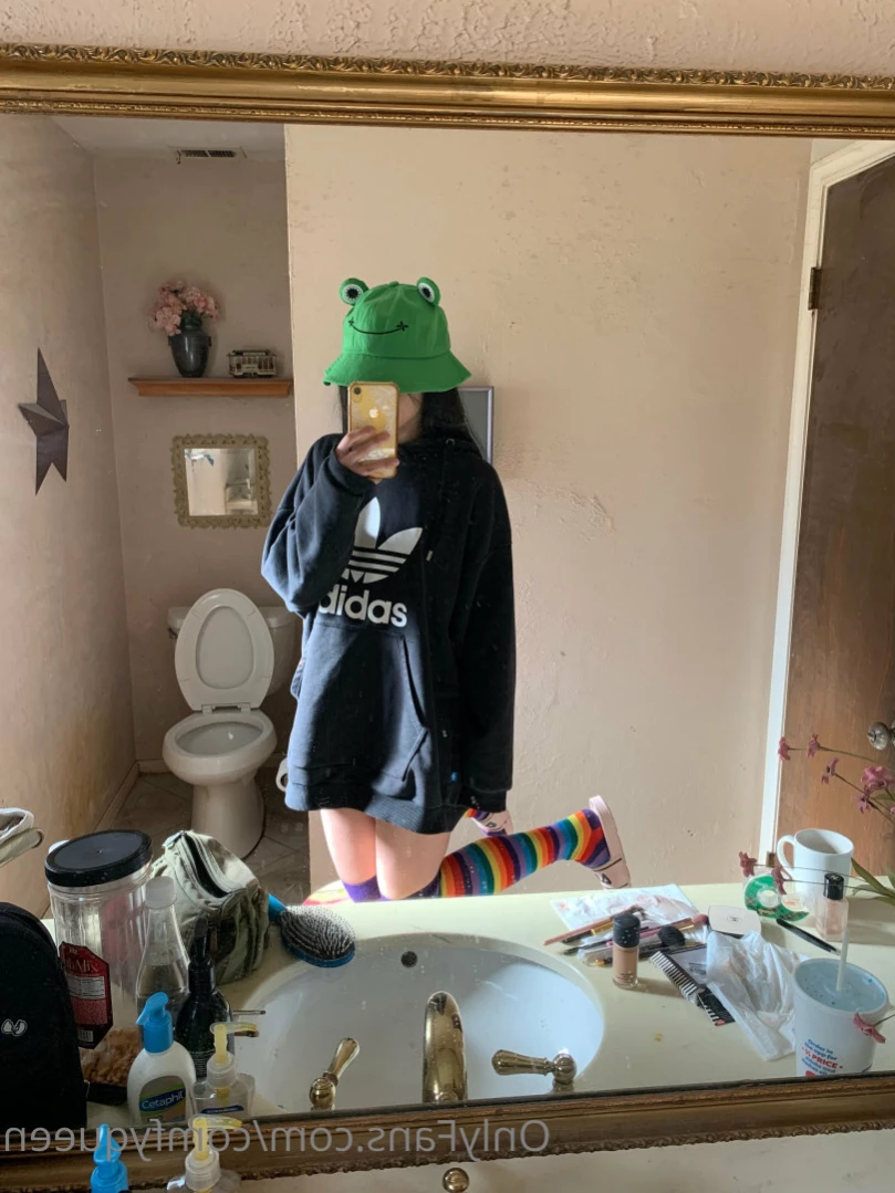 LuxxxTheFox [ comfyqueen ] Onlyfans leaked photo 14076759 on Hotleaks.tv