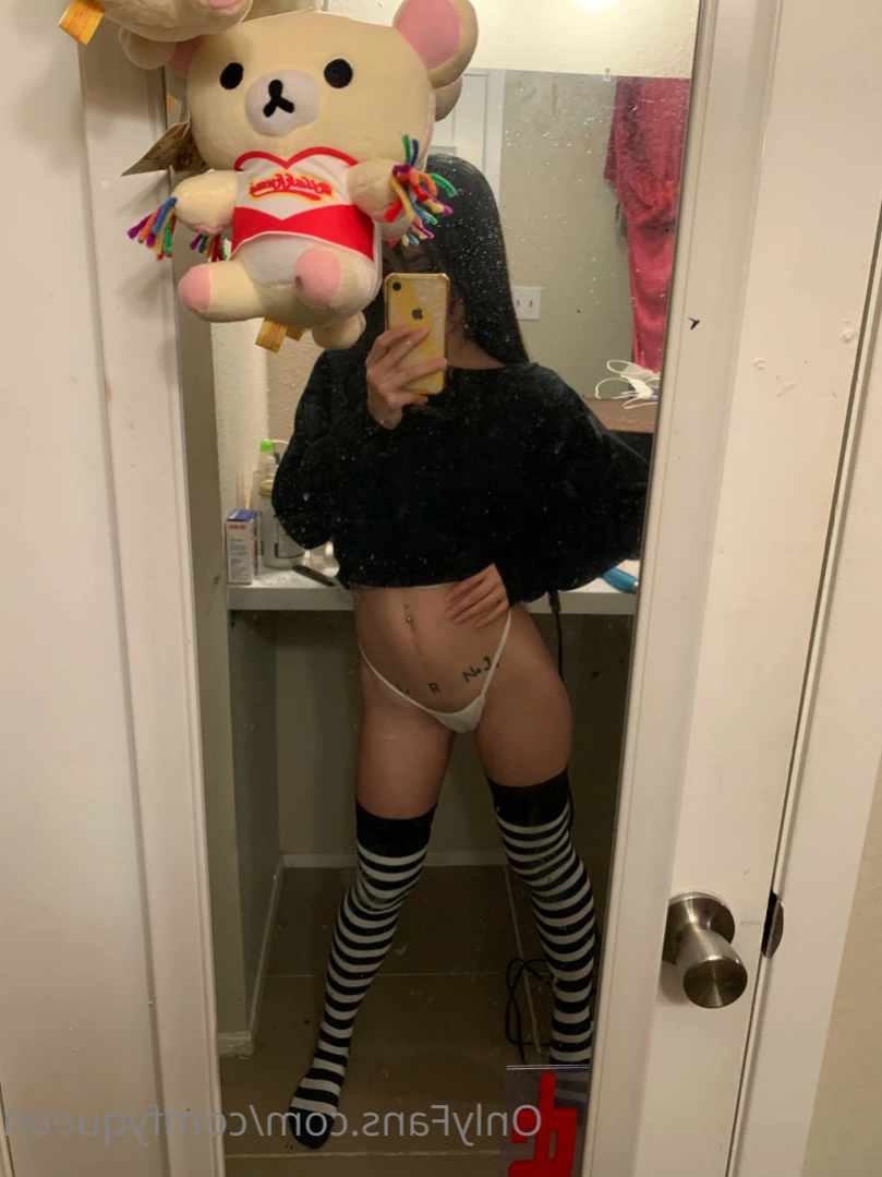 LuxxxTheFox [ comfyqueen ] Onlyfans leaked photo 16030237 on Hotleaks.tv