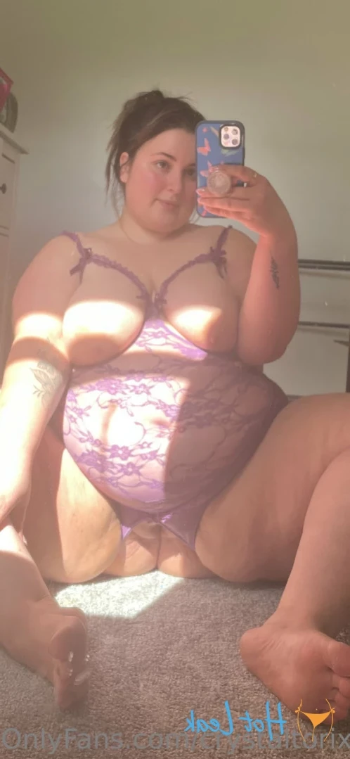 crystaltorixo Onlyfans leaked photo 12844030 on Hotleaks.tv