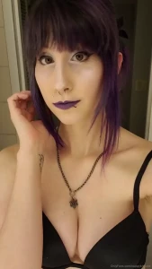 10826918