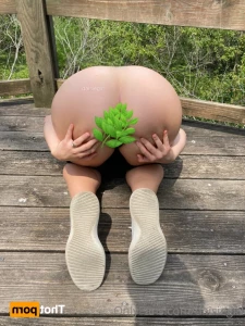 15837979