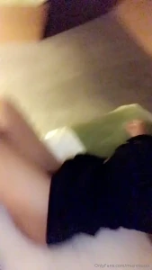 1647615