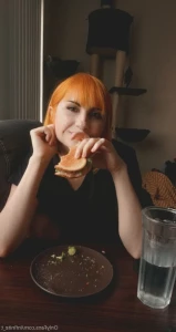 16257308