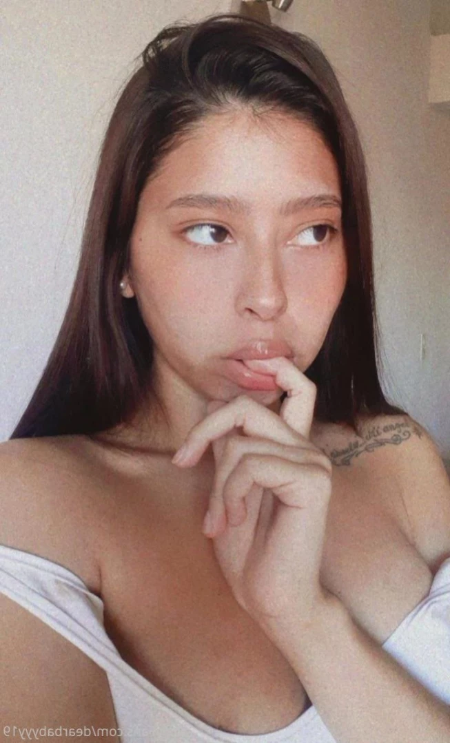 Horny baby [ dearbabyyy19 ] Onlyfans leaked photo 11315843 on Hotleaks.tv
