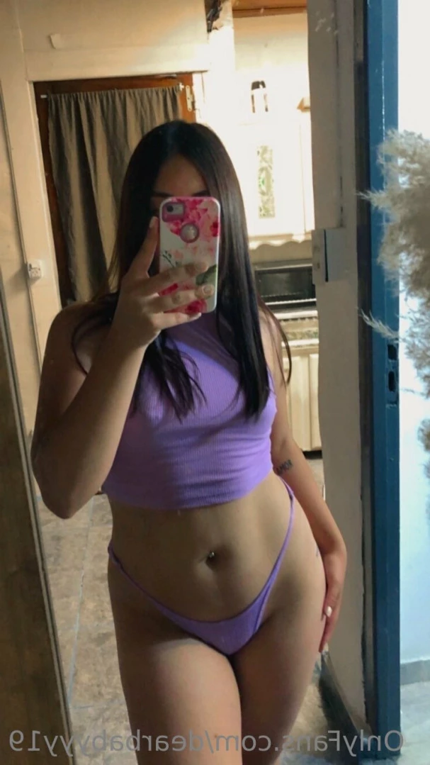 Horny baby [ dearbabyyy19 ] Onlyfans leaked photo 12421640 on Hotleaks.tv
