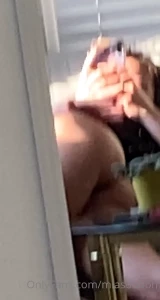 1647459