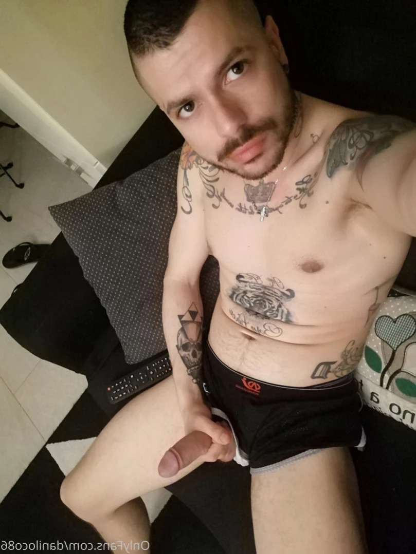 I Ferros (Free Page) [ iferrosfree ] Onlyfans leaked photo 12551698 on Hotleaks.tv