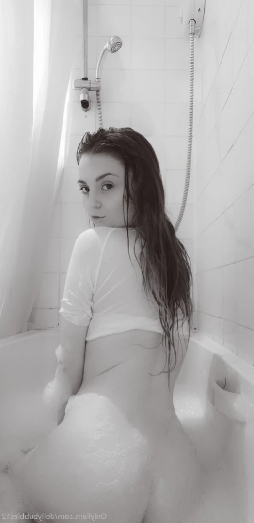 Dolly [ dollybubbles12 ] Onlyfans leaked photo 14689144 on Hotleaks.tv