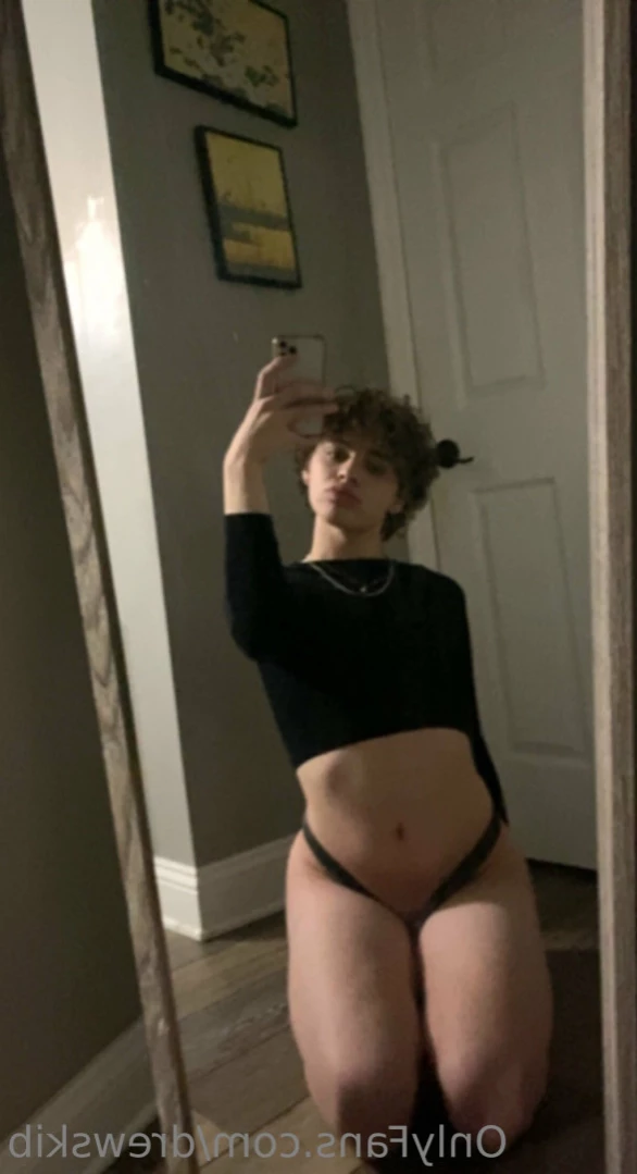 Drewski :) [ drewskib ] Onlyfans leaked photo 11341396 on Hotleaks.tv