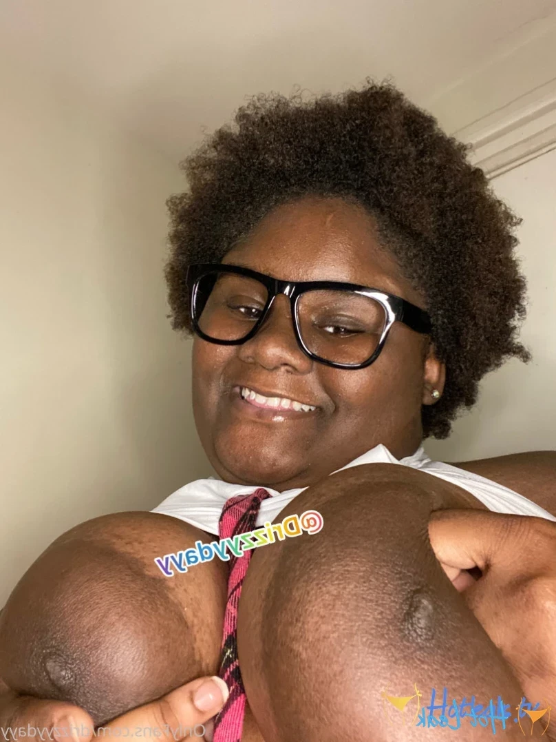 Day [ drizzyydayy ] Onlyfans leaked photo 12773596 on Hotleaks.tv