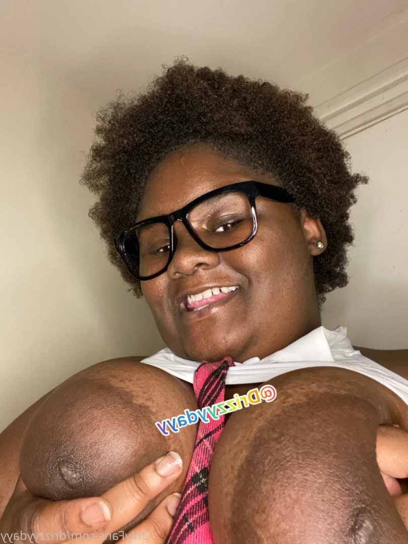 Day [ drizzyydayy ] Onlyfans leaked photo 15403610 on Hotleaks.tv