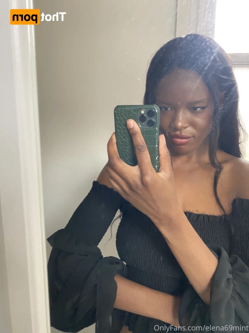 Elena [ elena69mint ] Onlyfans leaked photo 15928456 on Hotleaks.tv