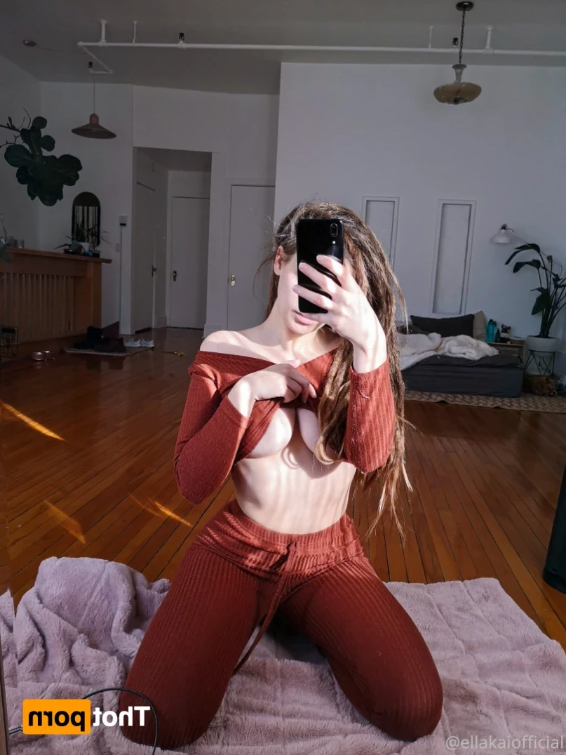 Ella [ ellakojiro ] Onlyfans leaked photo 15656067 on Hotleaks.tv