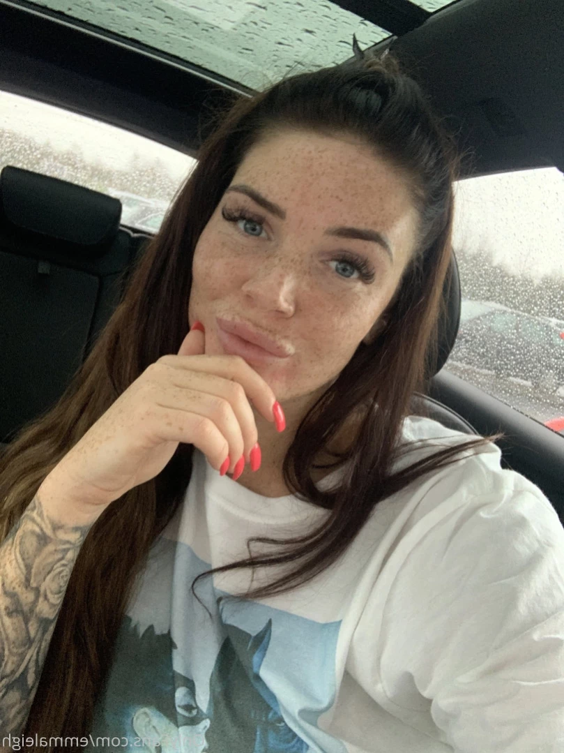 FRECKLES , ASS &amp; 36H NATURAL TITS [ emmaleigh ] Onlyfans leaked photo 10984797 on Hotleaks.tv