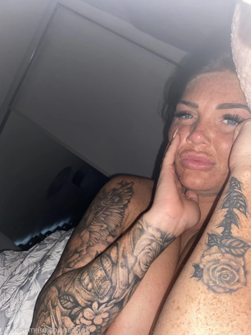 FRECKLES , ASS &amp; 36H NATURAL TITS [ emmaleigh ] Onlyfans leaked photo 12707547 on Hotleaks.tv
