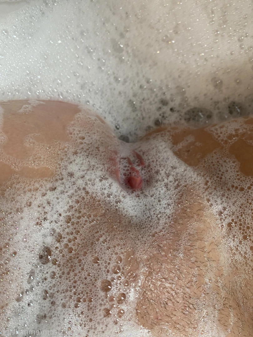 FRECKLES , ASS &amp; 36H NATURAL TITS [ emmaleigh ] Onlyfans leaked photo 14504613 on Hotleaks.tv