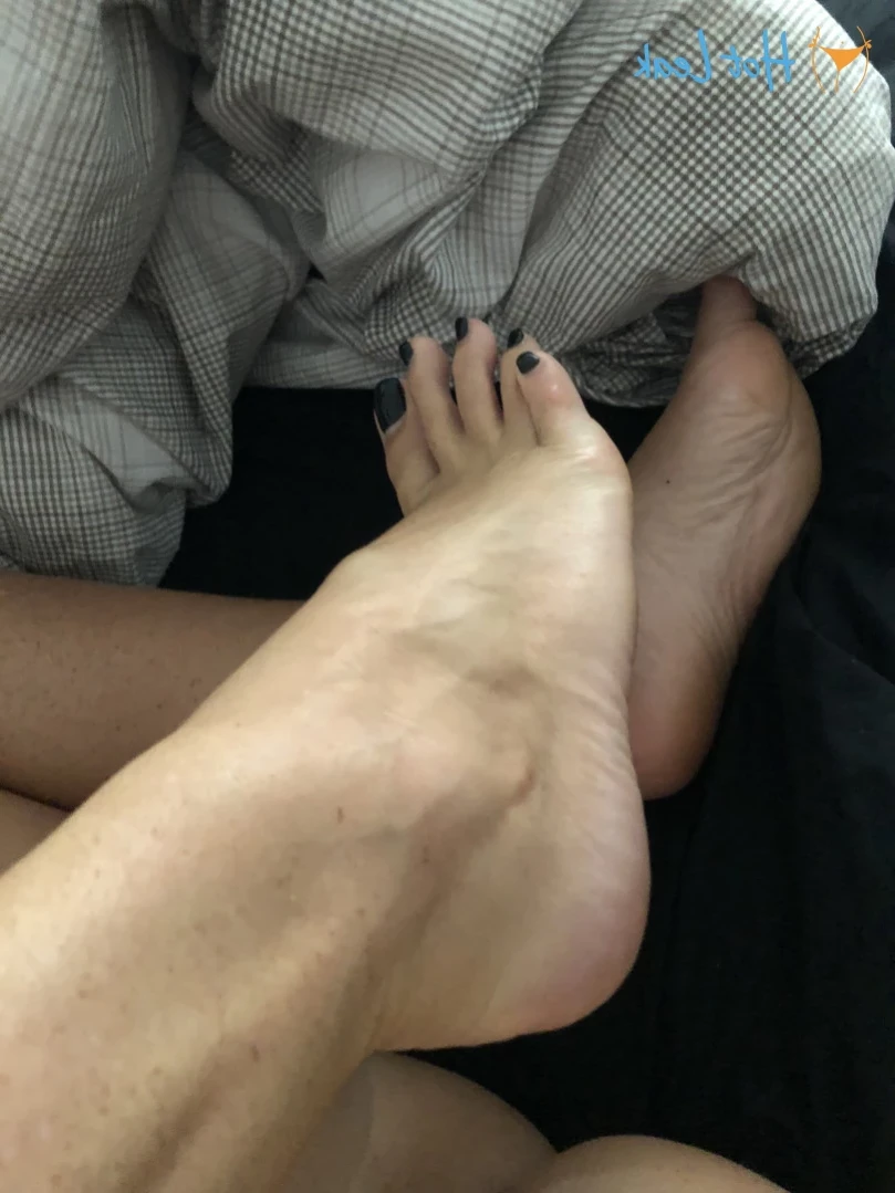 FRECKLES , ASS &amp; 36H NATURAL TITS [ emmaleigh ] Onlyfans leaked photo 14566958 on Hotleaks.tv