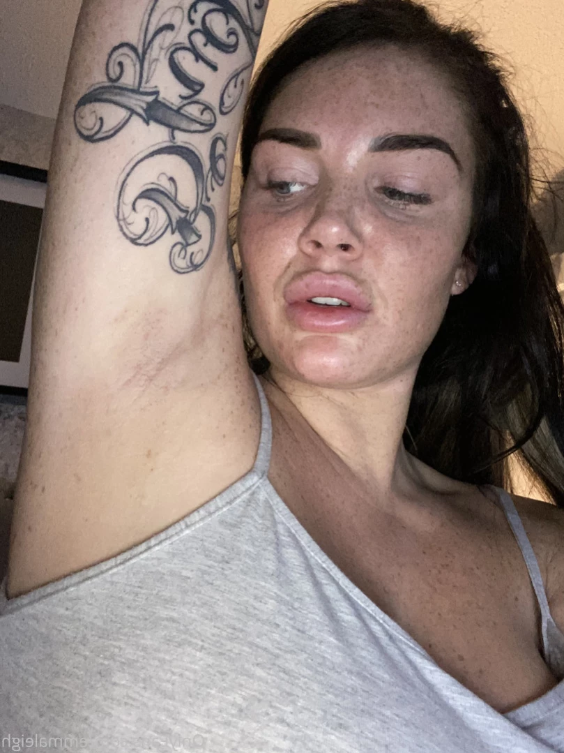 FRECKLES , ASS &amp; 36H NATURAL TITS [ emmaleigh ] Onlyfans leaked photo 14870992 on Hotleaks.tv