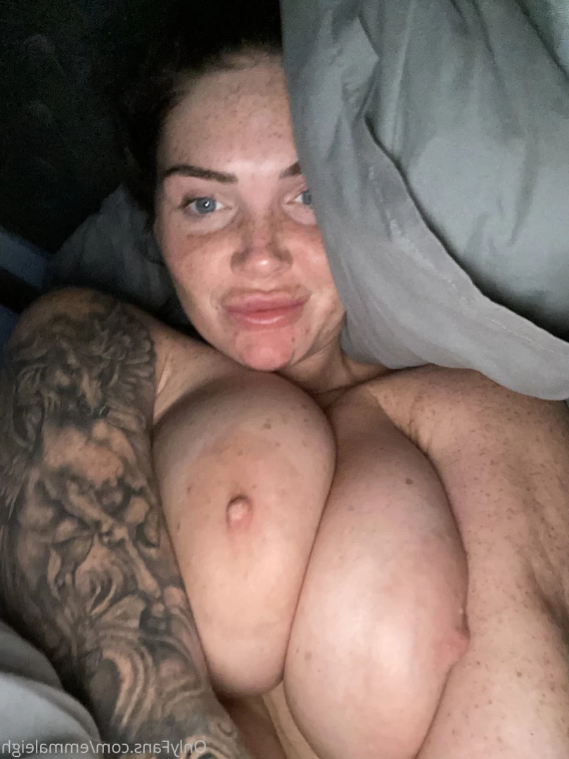FRECKLES , ASS &amp; 36H NATURAL TITS [ emmaleigh ] Onlyfans leaked photo 15594536 on Hotleaks.tv