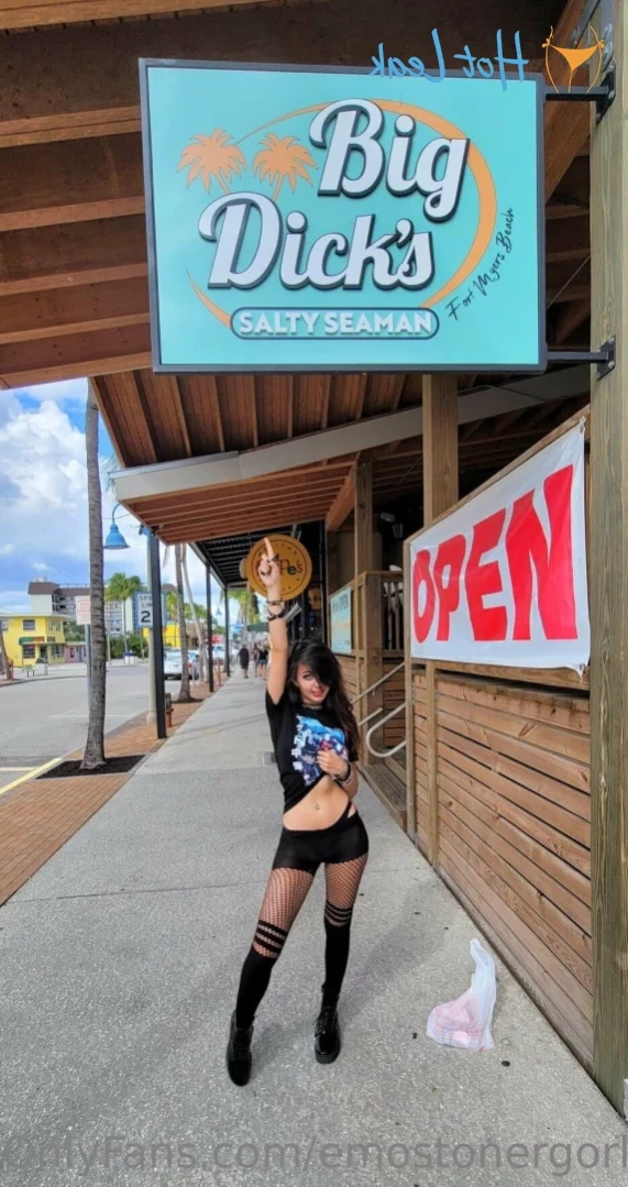 Starcaster 🖤 [ emostonergorl ] Onlyfans leaked photo 11016657 on Hotleaks.tv