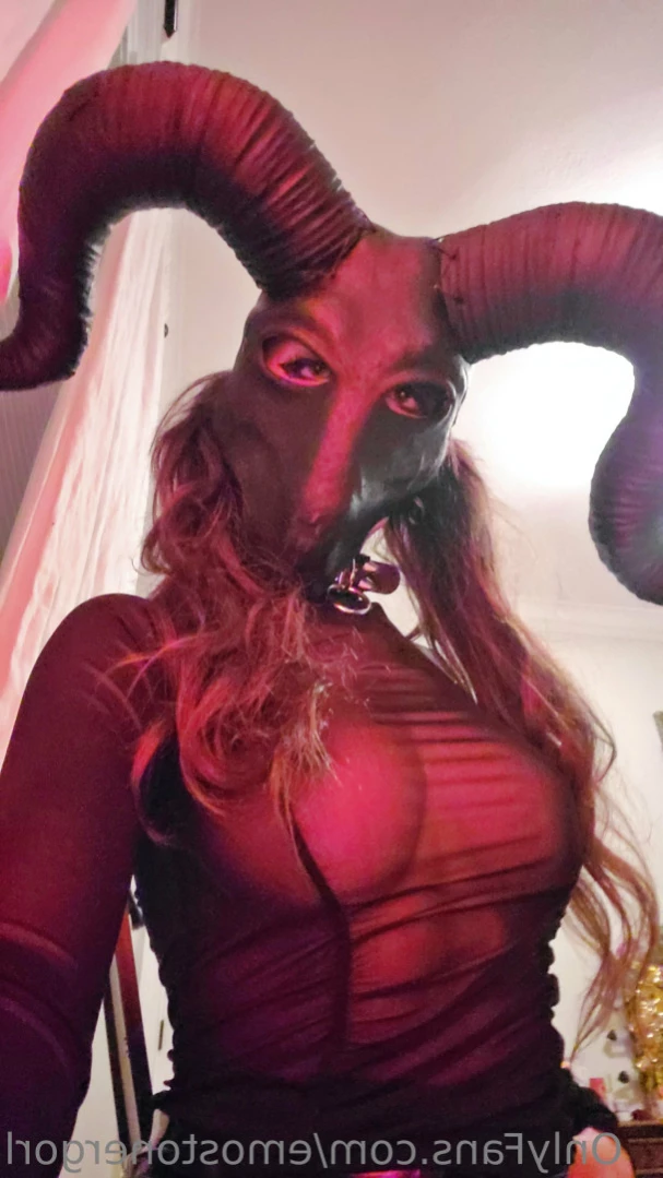 Starcaster 🖤 [ emostonergorl ] Onlyfans leaked photo 14083449 on Hotleaks.tv