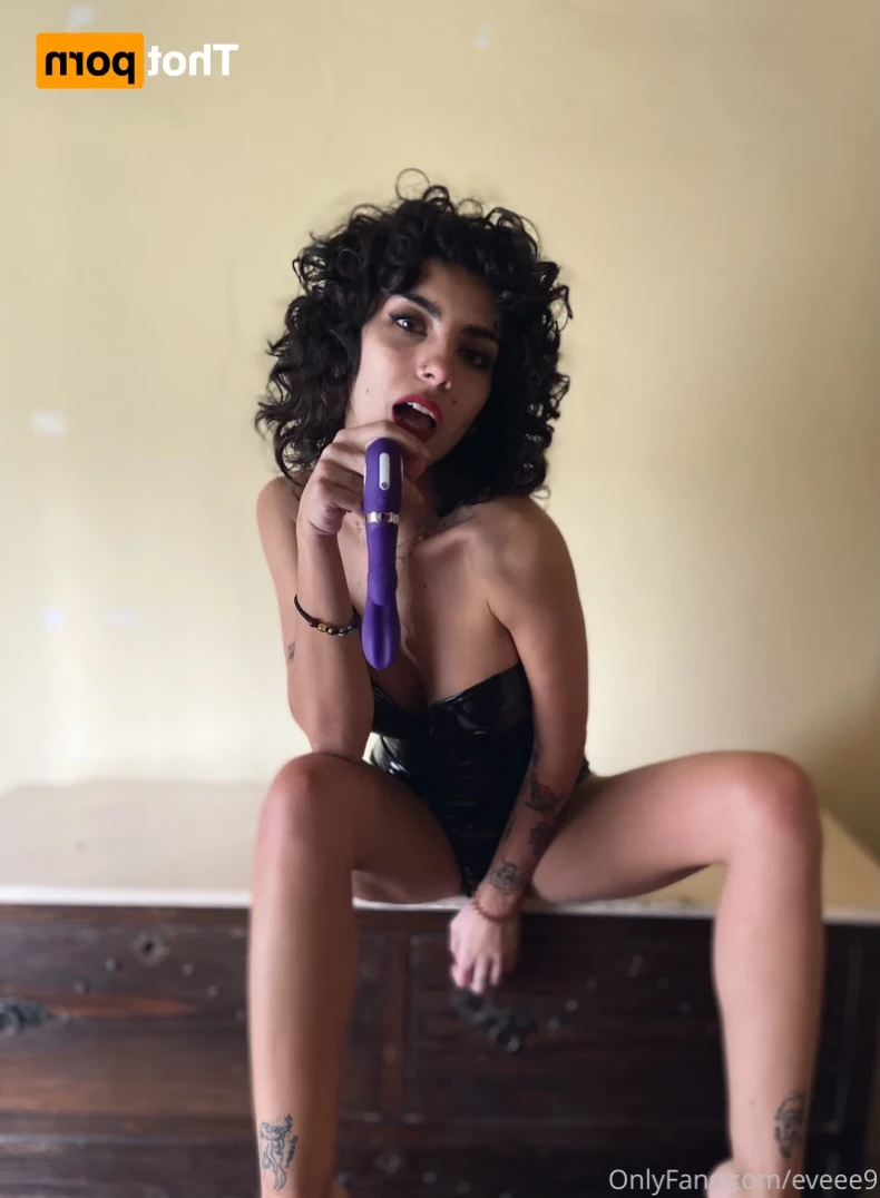 Evelyn [ eveee9 ] Onlyfans leaked photo 13441795 on Hotleaks.tv