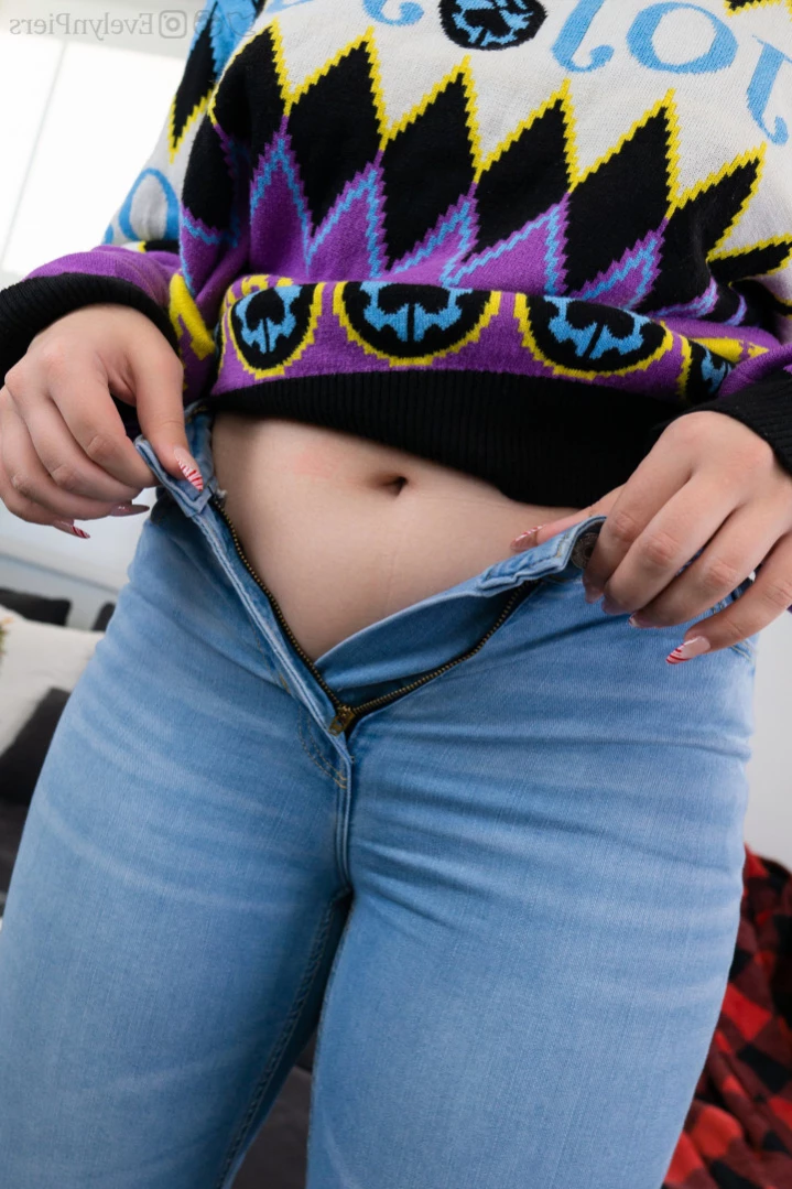 Evie [ evelynpiers ] Onlyfans leaked photo 12290548 on Hotleaks.tv