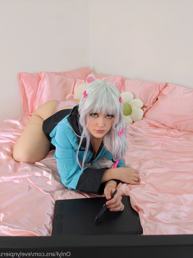 Evie [ evelynpiers ] Onlyfans leaked photo 12410386 on Hotleaks.tv