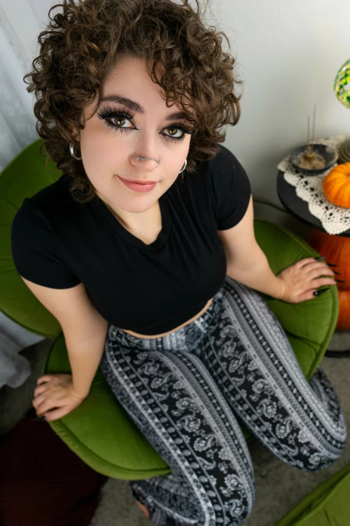 Evie [ evelynpiers ] Onlyfans leaked photo 12410447 on Hotleaks.tv