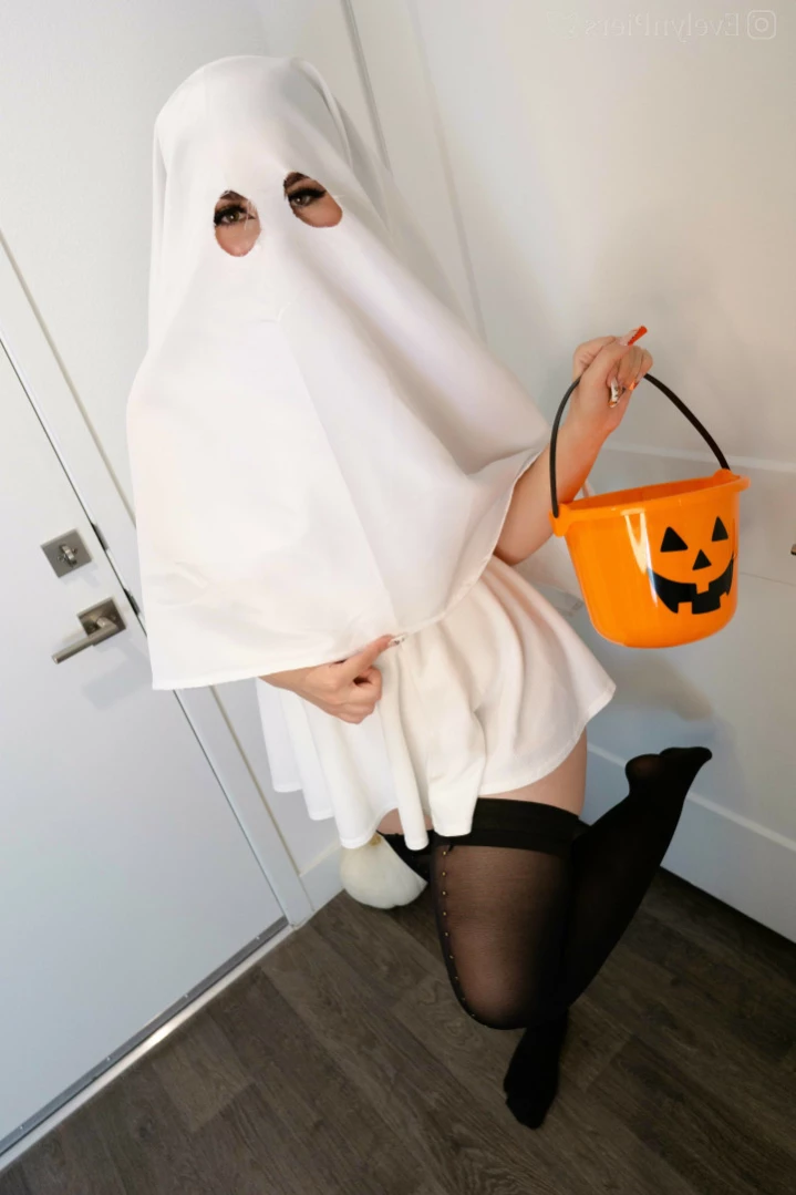 Evie [ evelynpiers ] Onlyfans leaked photo 12412252 on Hotleaks.tv