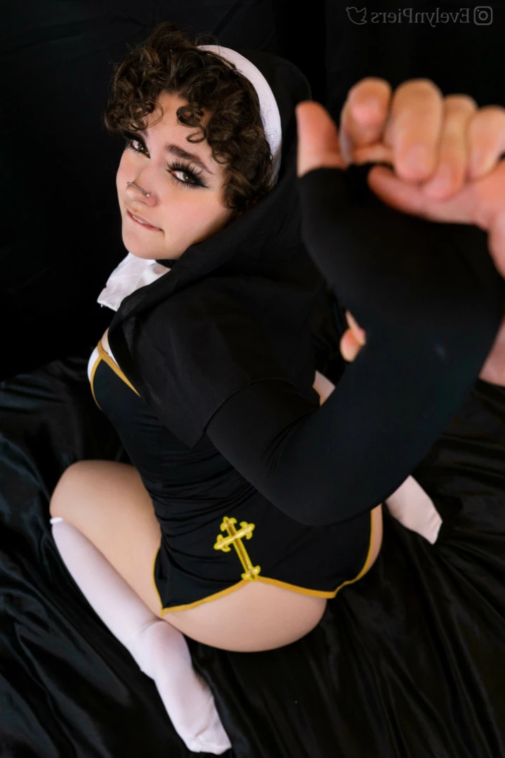 Evie [ evelynpiers ] Onlyfans leaked photo 12440798 on Hotleaks.tv